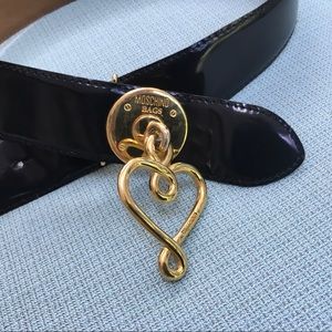 Vintage Moschino Gold Heart Belt